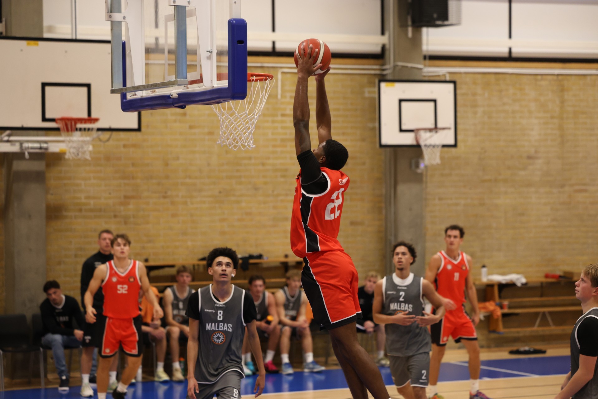 Ny sejr til basket-herrer