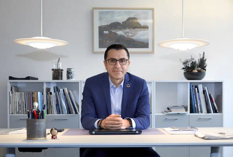 Ja tak til at prioritere lokale medier - demokratiet har brug for dem