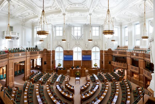 Sådan kommer man i Folketinget